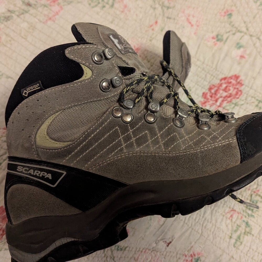 Scarpa Kailash GTX Hiking Boots W 7 M 6